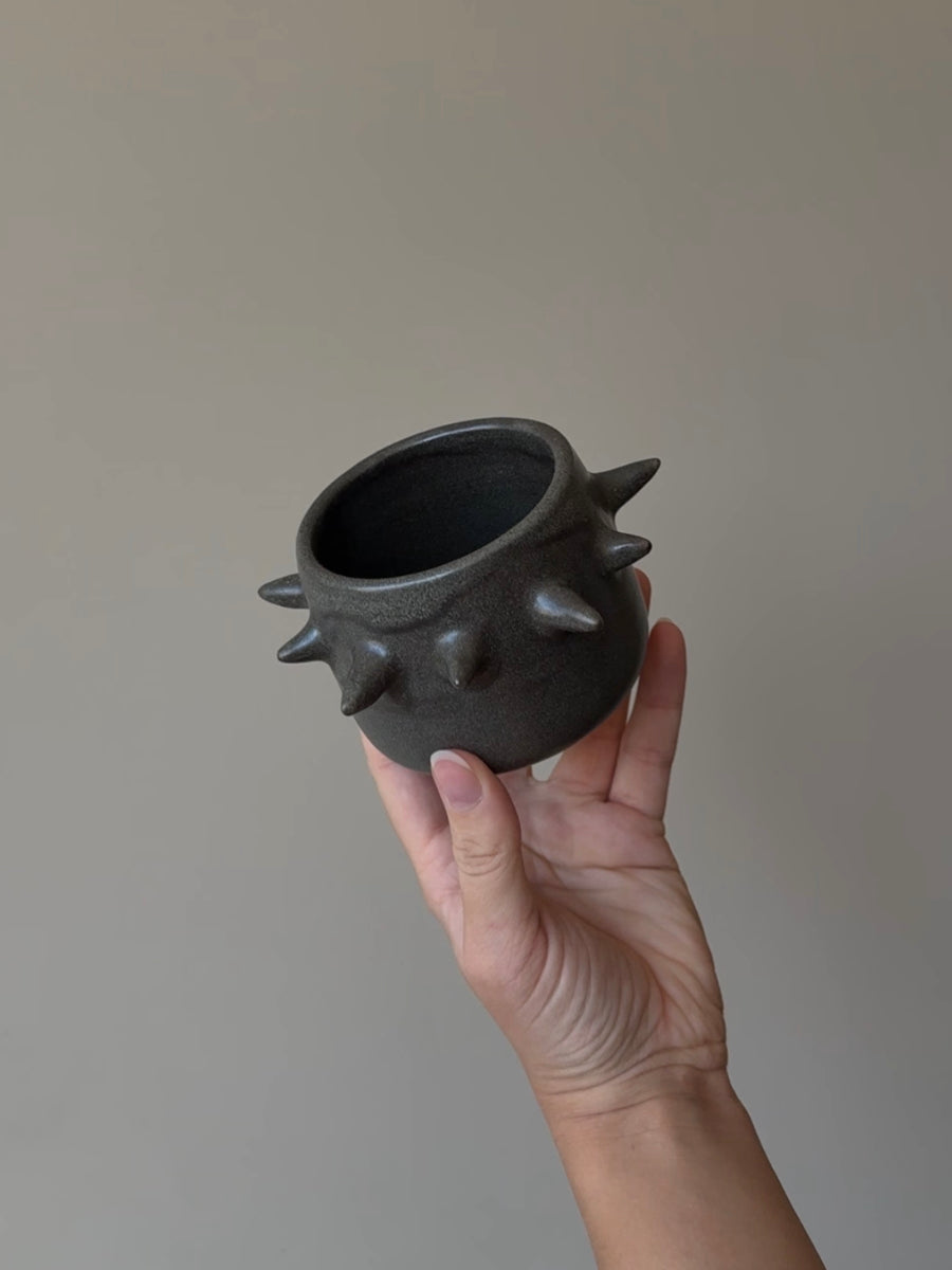 spiky cup 07