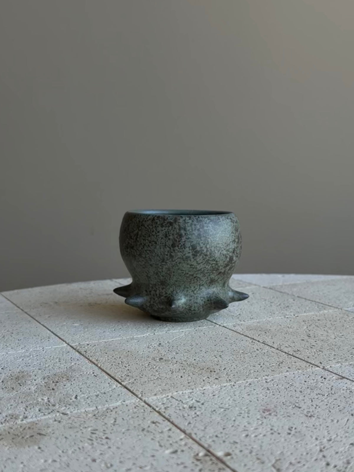 spiky cup 08